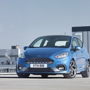 2018-ford-fiesta-st-8.jpg