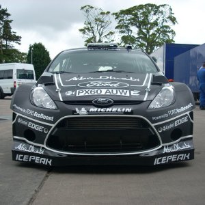 fiesta_rs_wrc_blk_02.jpg