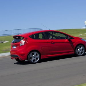 Ford-Fiesta-ST-3.jpg