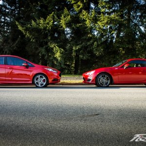 scion_fr-s_vs_ford_fiesta-bm-04-7590.jpg