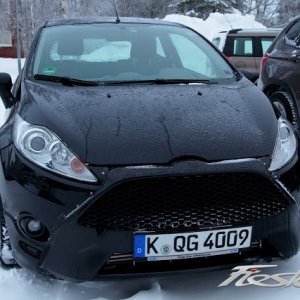 spyshots-2014-ford-fiesta-st-1.jpg